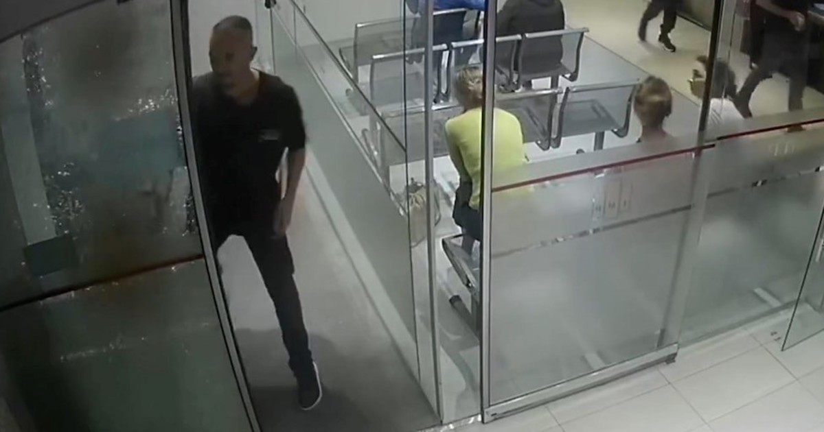 Se llevó a su madre de una clínica de La Plata sin el alta médica y volvió a romper todo: “Andate, tu vida corre peligro”